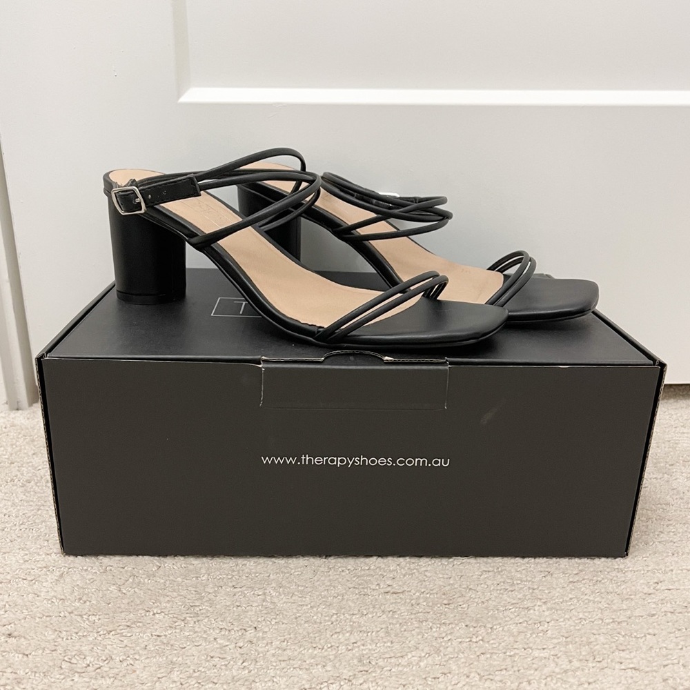 NWT Black heels